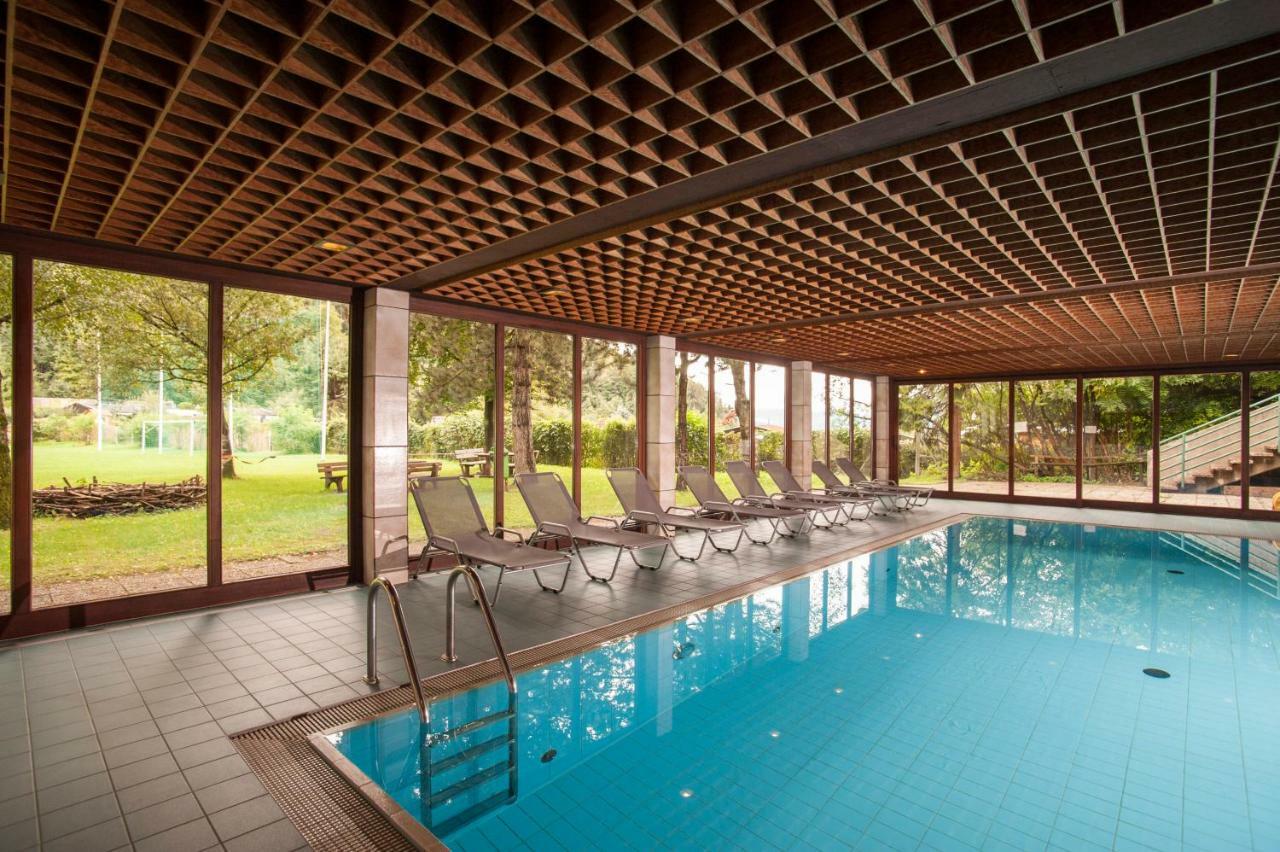 Hermann-Gmeiner-Akademie Hotel Innsbruck Buitenkant foto