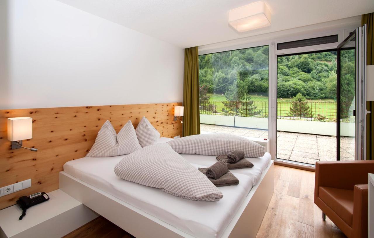 Hermann-Gmeiner-Akademie Hotel Innsbruck Buitenkant foto